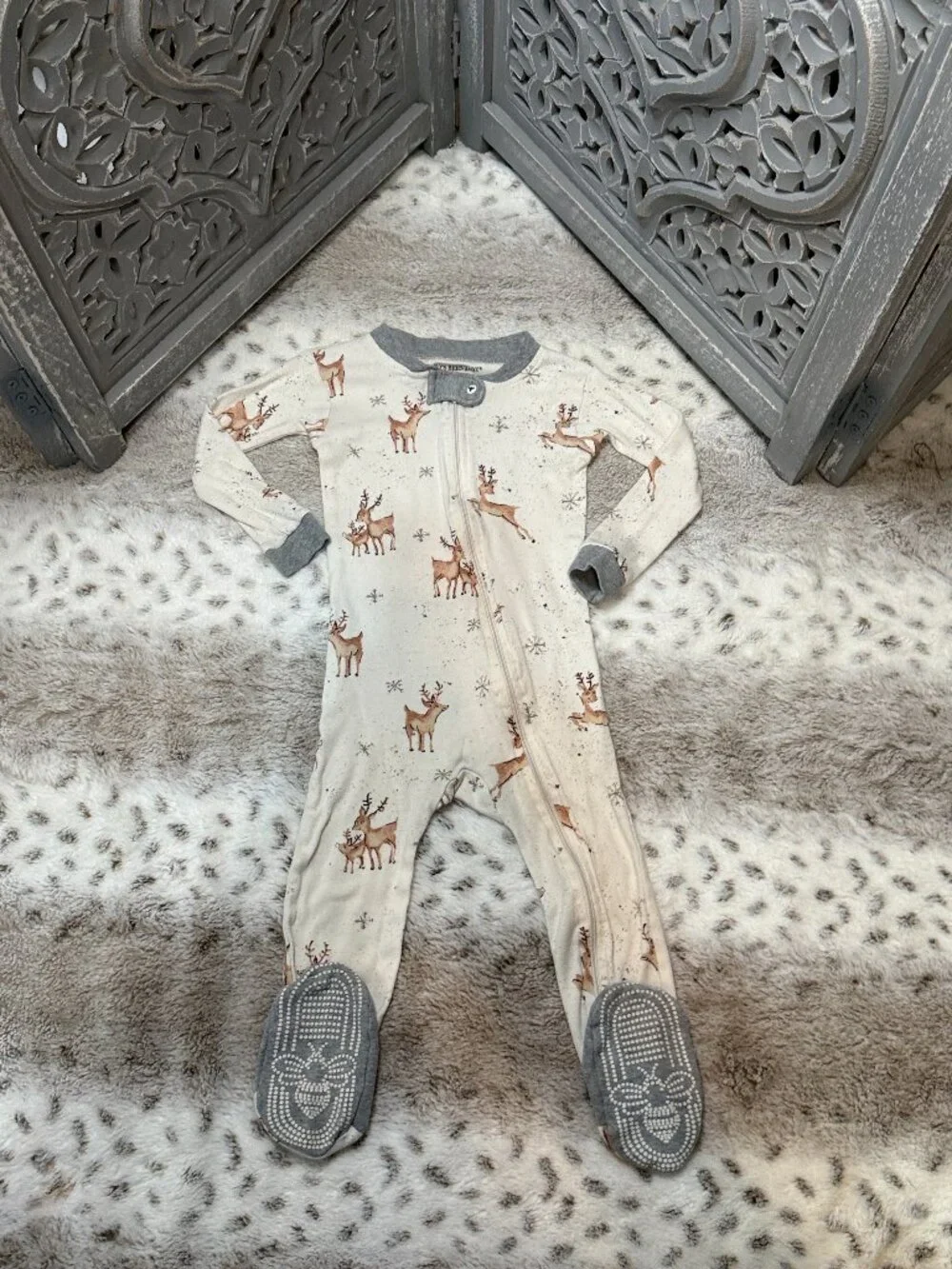 Burt's Bees Baby reindeer snowflake footie pajamas baby 18 months Christmas